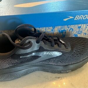 NEW Brooks Ghost 16 GTX Women's Running Shoes - Black